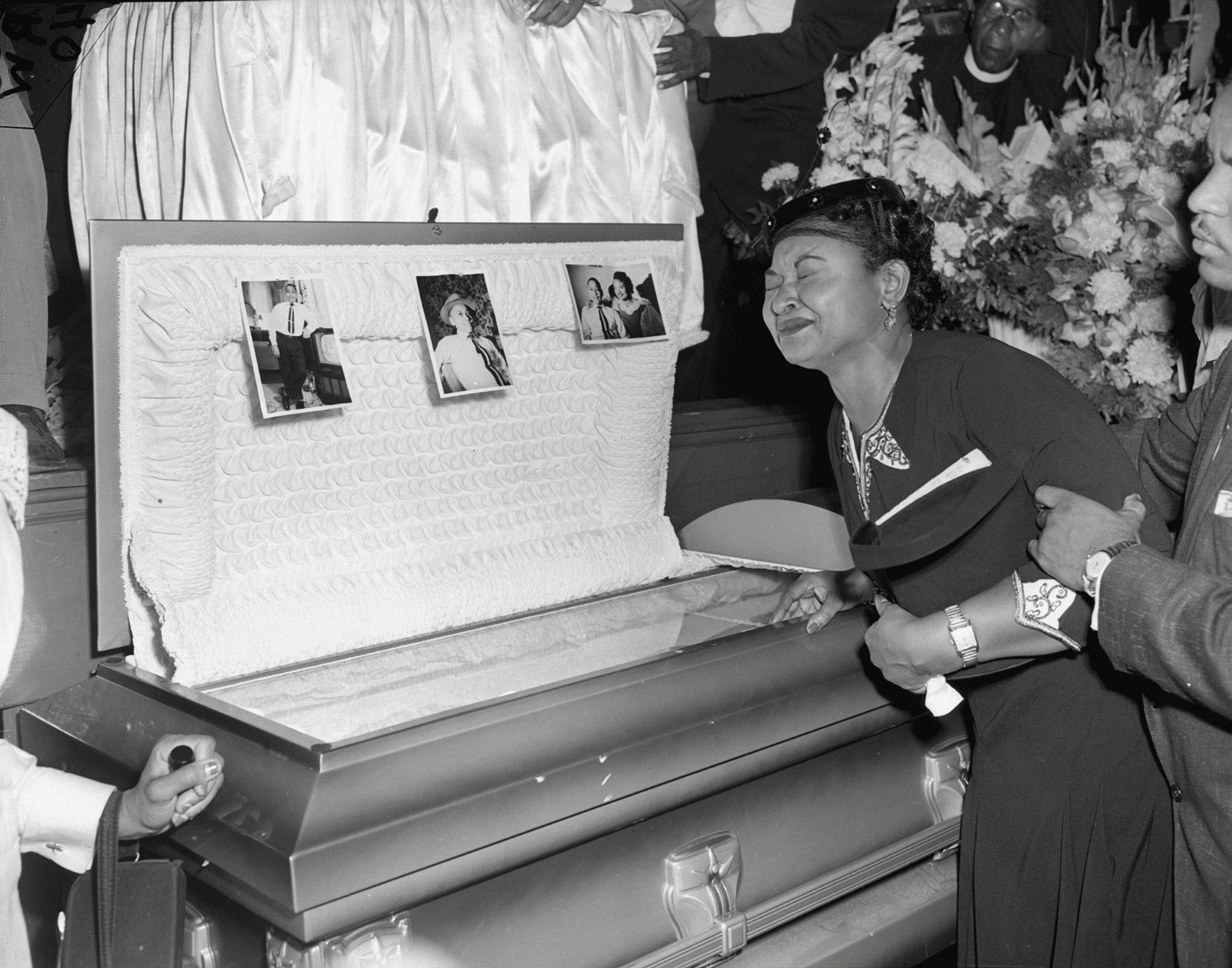 Mamie Till at Emmett's funeral